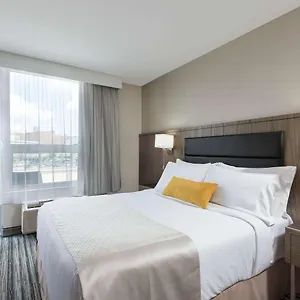 4* Hotel Wyndham Garden Laguardia South