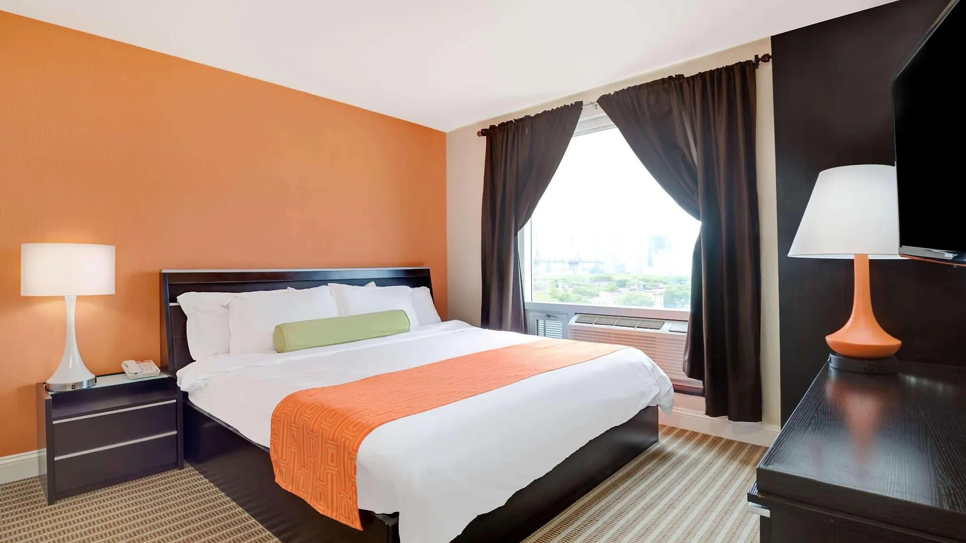 Howard Johnson By Wyndham Long Island City New York 2*,  États-Unis