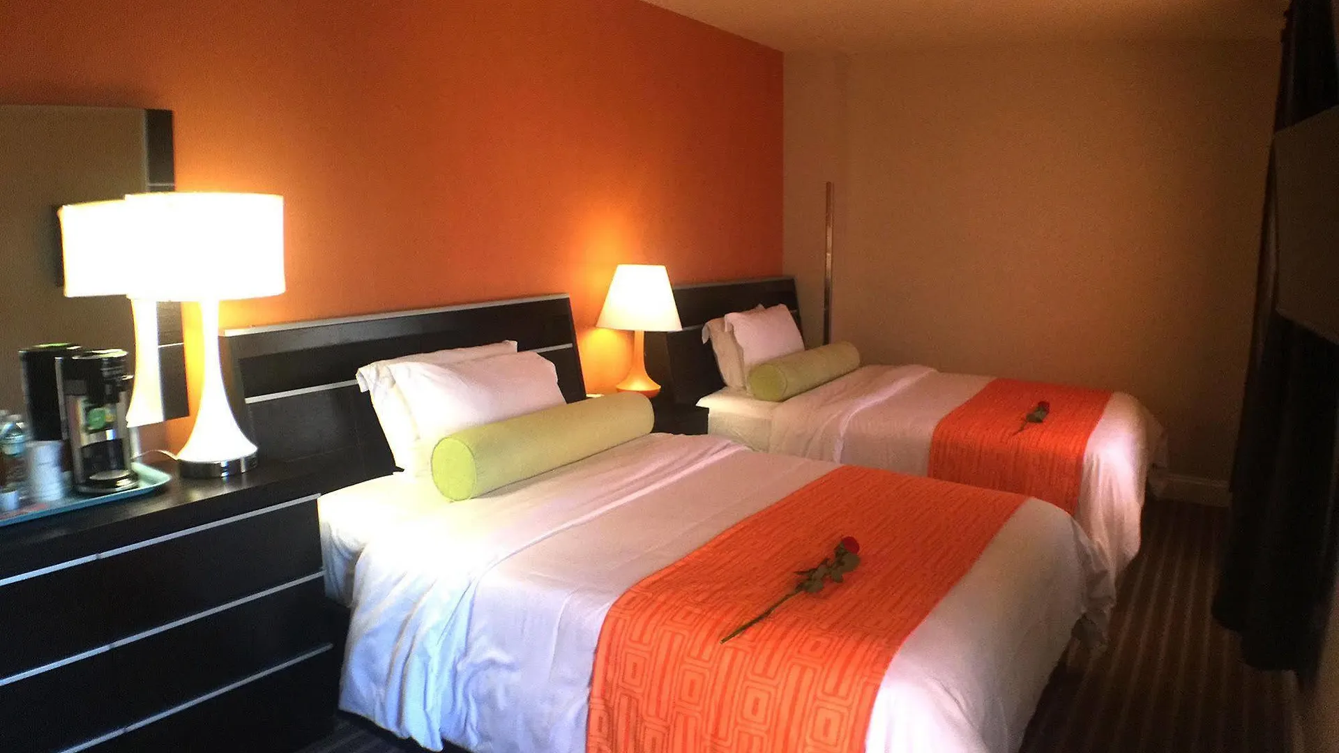 Howard Johnson By Wyndham Long Island City New York États-Unis
