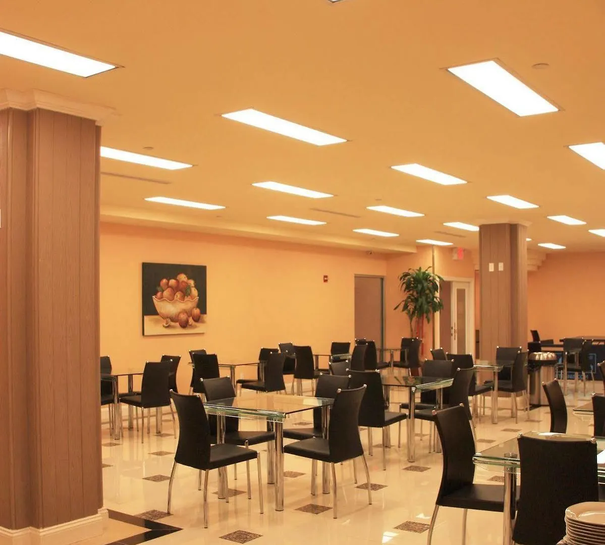 Howard Johnson By Wyndham Long Island City New York Hotel
