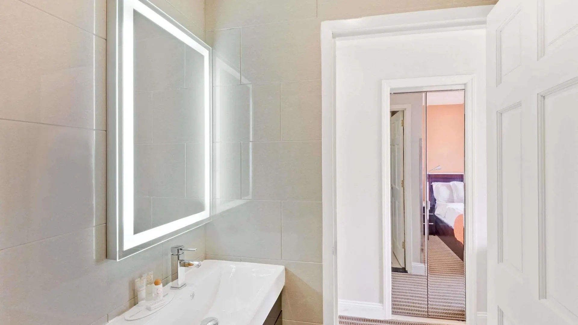 Romana Hotel - Nyc Нью-Йорк