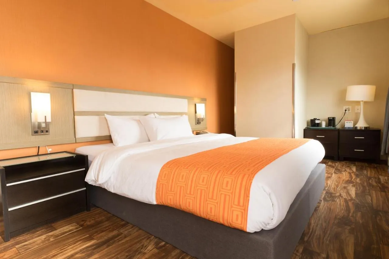 Howard Johnson By Wyndham Long Island City New York Hotel